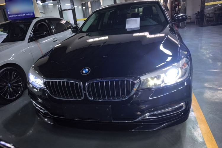 Used BMW 5 Series 2018 525Li Luxury Package Front