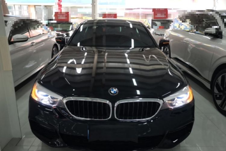 Used BMW 5 Series 2018 525i M Sport Package Front