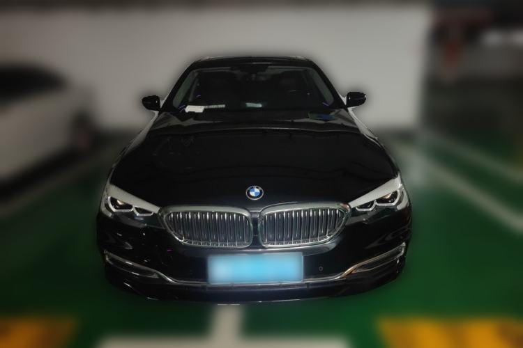 Used BMW 5 Series 2018 525Li Luxury Package Front