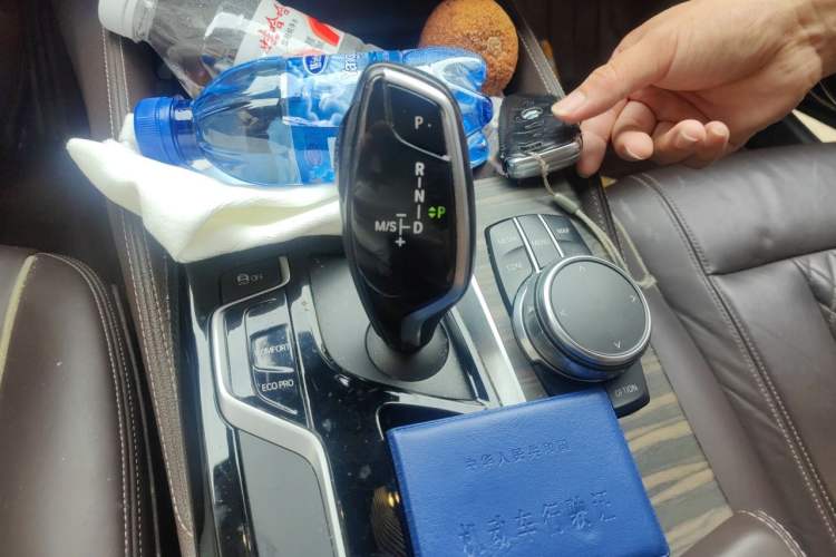Used BMW 5 Series 2018 530Li Leading Edition Luxury Package Gear Lever