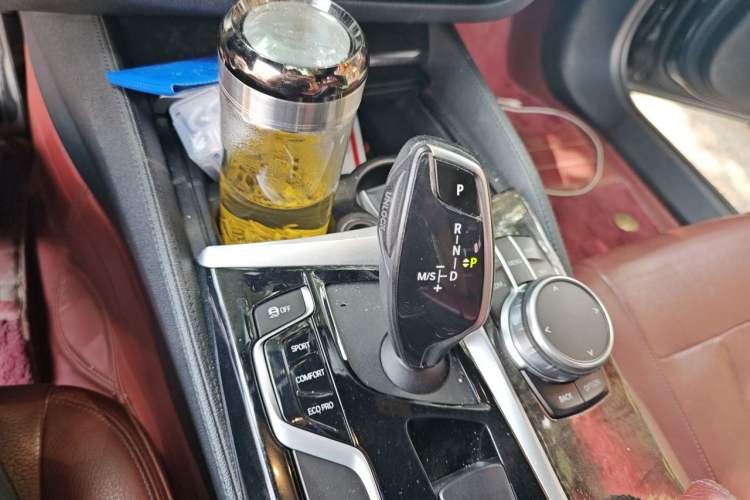 Used BMW 5 Series 2018 530Li Leading Model M Sport Package Gear Lever
