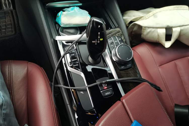 Used BMW 5 Series 2018 Restyled 530Li Luxury Edition M Sport Package Gear Lever