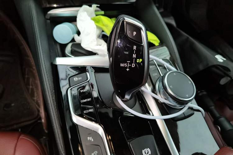 Used BMW 5 Series 2018 530Li Leading Model M Sport Package Gear Lever