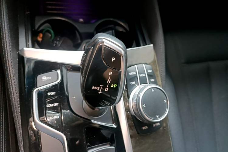 Used BMW 5 Series 2018 525Li M Sport Package Gear Lever