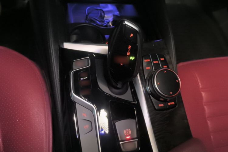 Used BMW 5 Series 2018 Restyled 530Li Luxury Edition M Sport Package Gear Lever