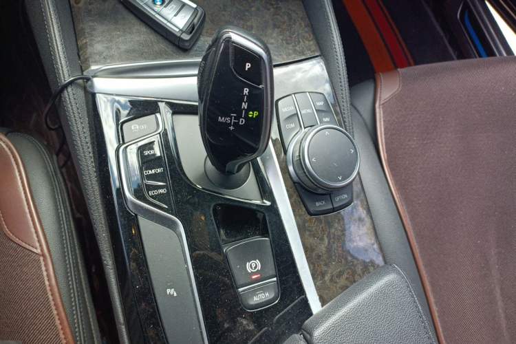 Used BMW 5 Series 2018 525Li M Sport Package Gear Lever