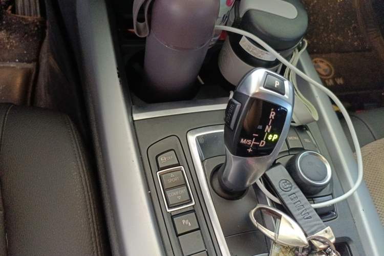 Used BMW 5 Series  Gear Lever