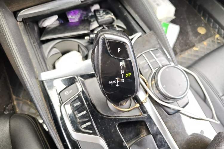 Used BMW 5 Series 2018 525Li M Sport Package Gear Lever