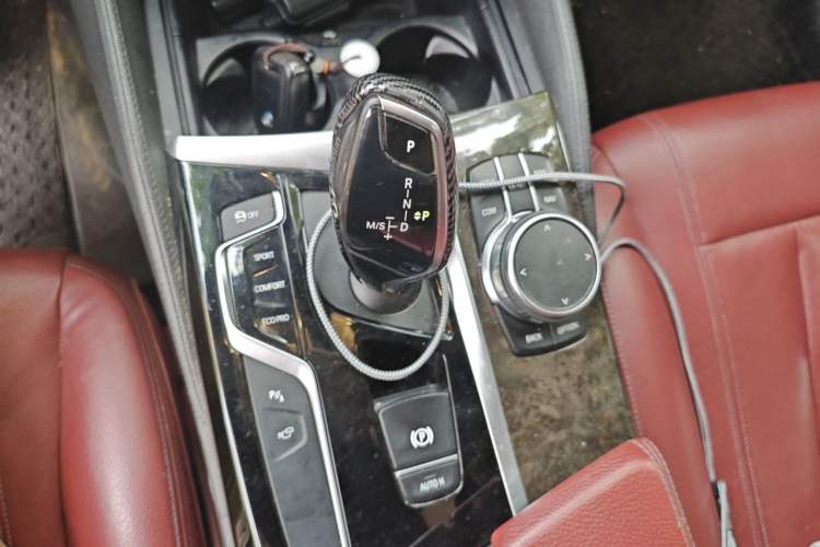 Used BMW 5 Series 2018 Restyled 530Li Leading Edition M Sport Package Gear Lever