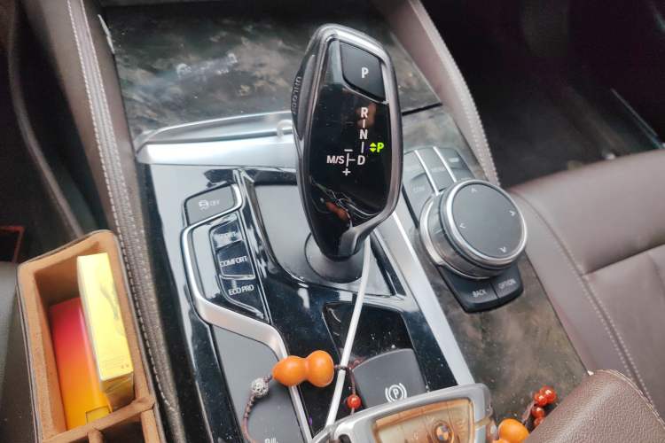 Used BMW 5 Series 2018 525Li M Sport Package Gear Lever