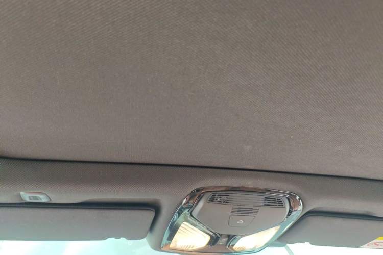 Used BMW 5 Series 2018 Restyled 530Li Leading Edition M Sport Package Headliner