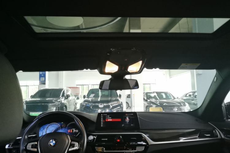 Used BMW 5 Series 2018 525Li M Sport Package Headliner