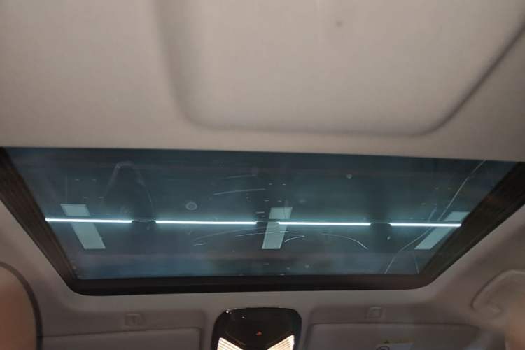Used BMW 5 Series 2018 528Li Launch Special Edition Headliner