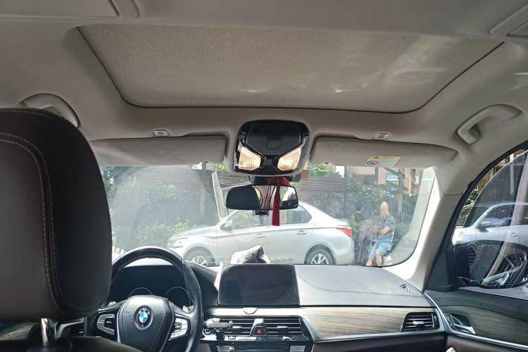 Used BMW 5 Series 2018 530Li Leading Edition Luxury Package Headliner