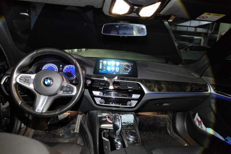 Used BMW 5 Series 2018 525Li M Sport Package Headliner