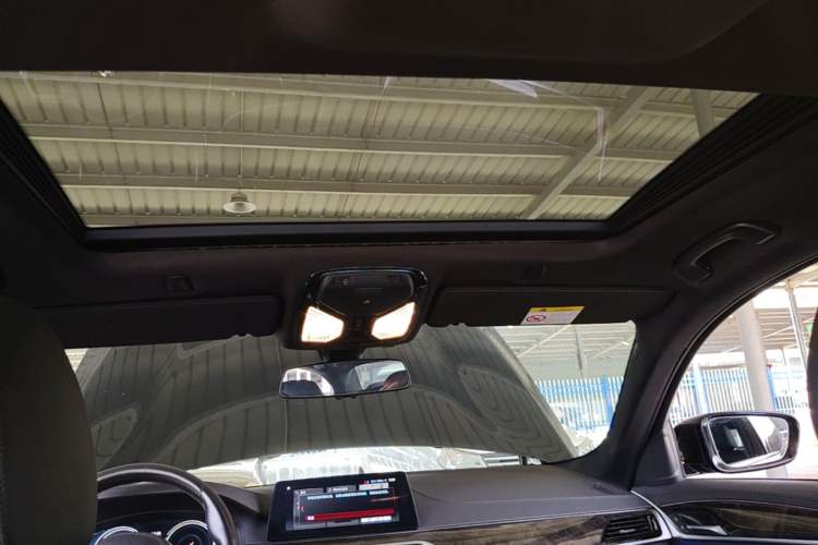 Used BMW 5 Series 2018 525Li M Sport Package Headliner