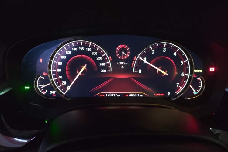 Used BMW 5 Series 2018 Revised Version 530Li Leading Edition Luxury Package Instrument Cluster