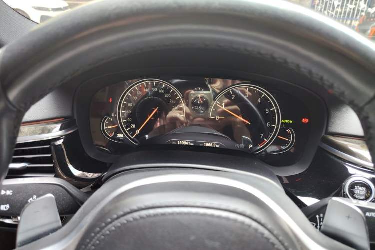Used BMW 5 Series 2018 530Li Luxury Edition M Sport Package Instrument Cluster