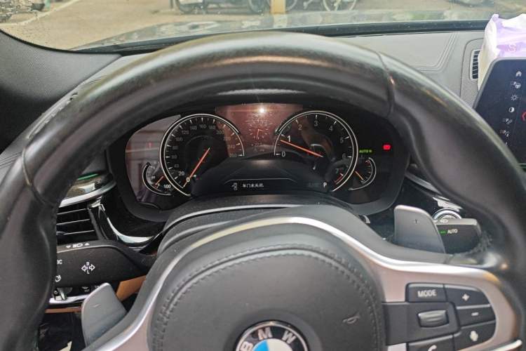 Used BMW 5 Series 2018 530Li Luxury Edition M Sport Package Instrument Cluster