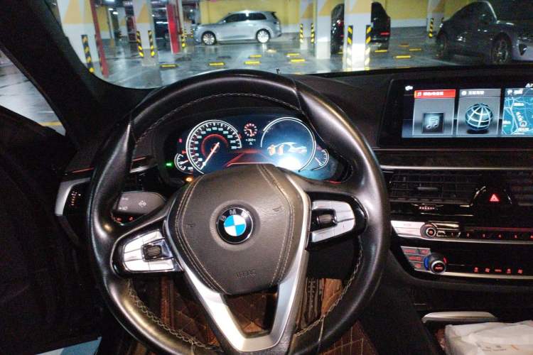 Used BMW 5 Series 2018 525Li M Sport Package Instrument Cluster