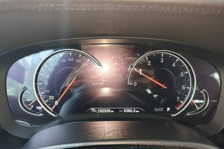 Used BMW 5 Series 2018 Revised Version 530Li Leading Edition Luxury Package Instrument Cluster