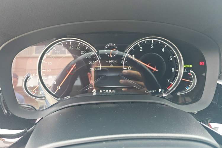 Used BMW 5 Series 2018 530Li Luxury Edition M Sport Package Instrument Cluster