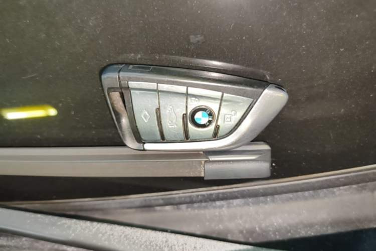 Used BMW 5 Series 2018 Restyled 530Li Luxury Edition M Sport Package Interior 1