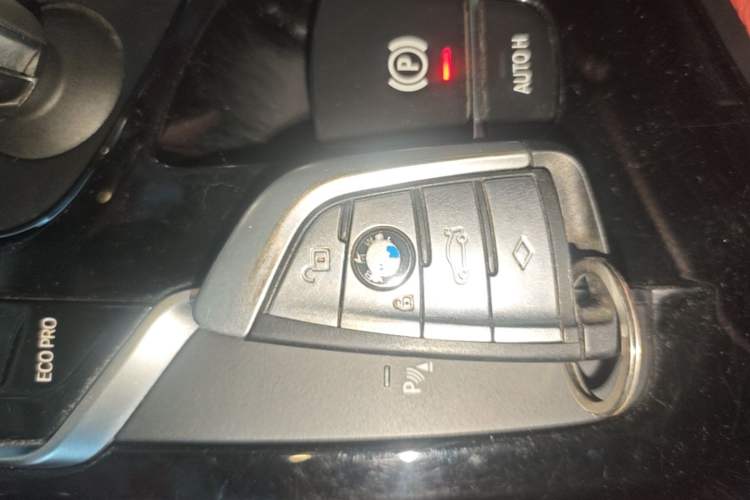 Used BMW 5 Series 2018 Restyled 530Li Leading Edition M Sport Package Interior 1