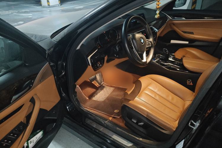 Used BMW 5 Series 2018 528Li Launch Special Edition Interior 3