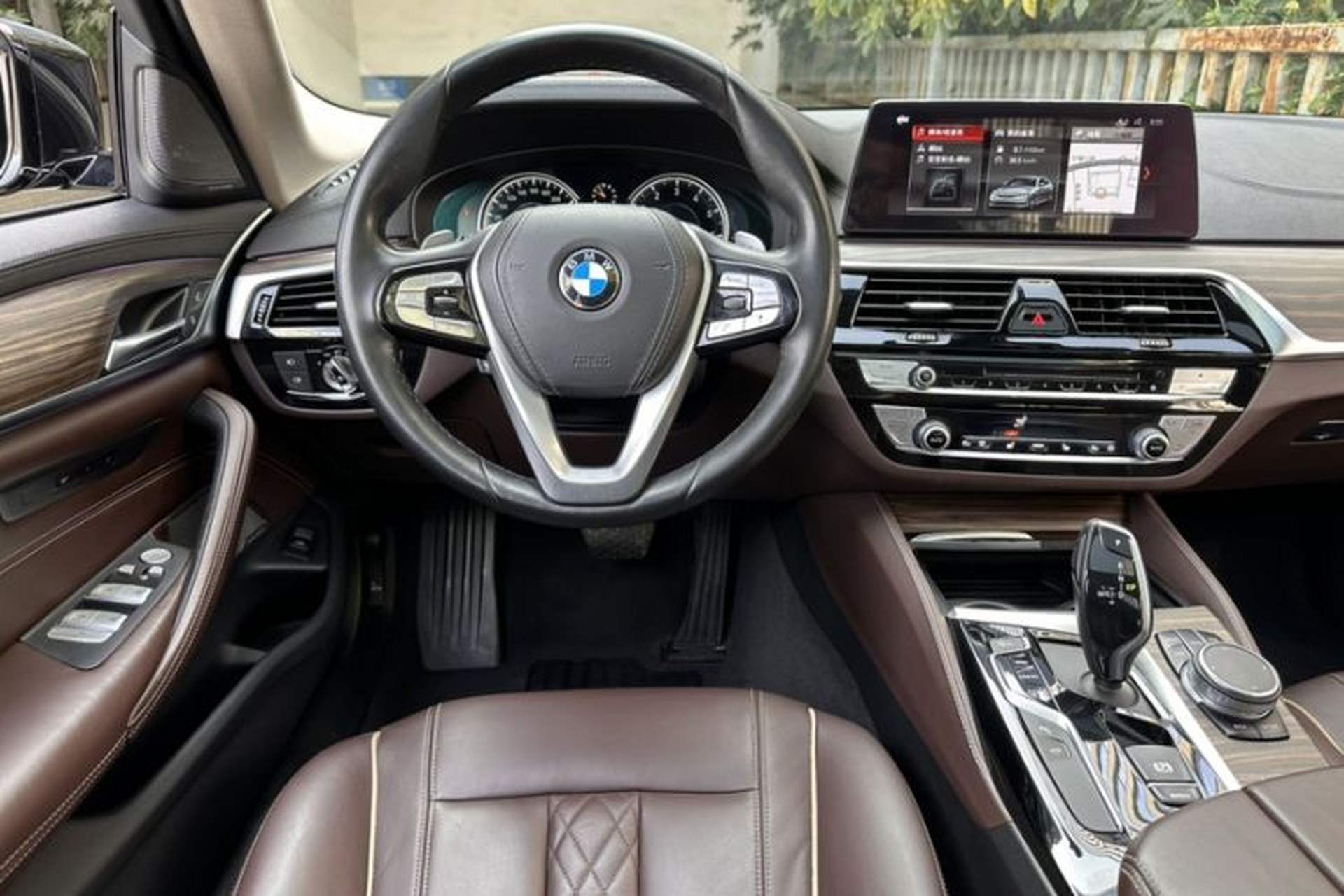 Used BMW 5 Series 2018 Facelifted 530Li Luxury Edition Premium Package Interior 4