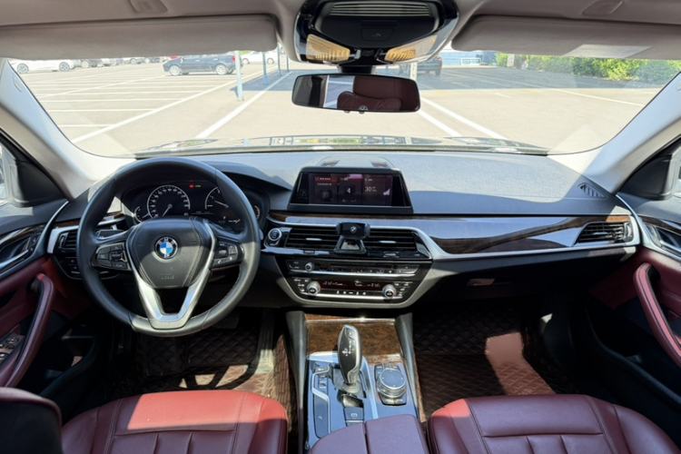 Used BMW 5 Series 2018 528Li Launch Special Edition Interior 4