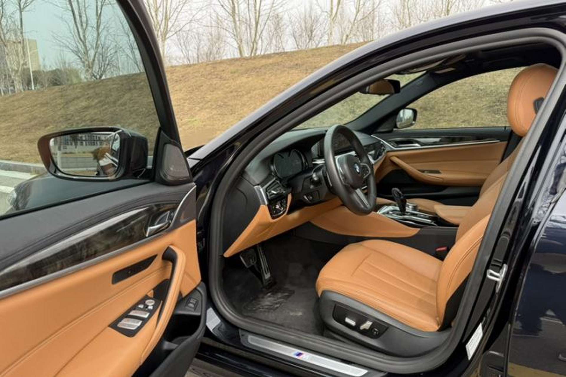 Used BMW 5 Series 2018 Restyled 530Li Leading Edition M Sport Package Interior 5