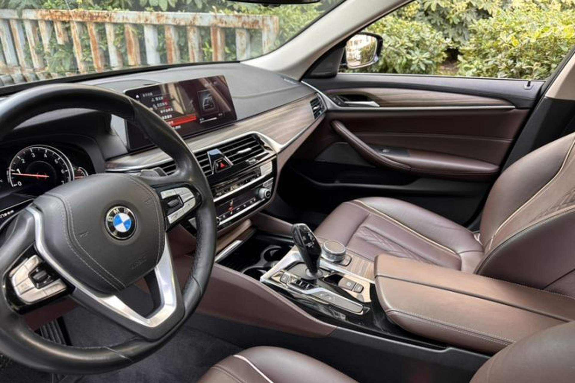 Used BMW 5 Series 2018 Facelifted 530Li Luxury Edition Premium Package Interior 9