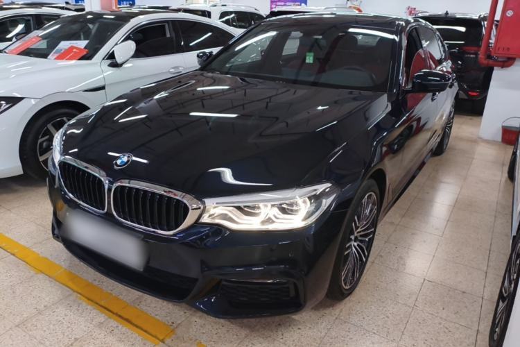 Used BMW 5 Series 2018 Restyled 530Li Luxury Edition M Sport Package Guazi used car, China used car export, Used car for sale, Used cars, Cheapest cars for sale