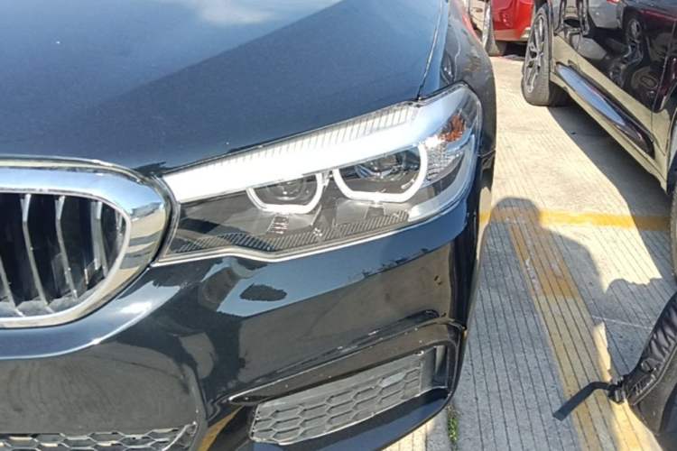 Used BMW 5 Series 2018 525Li M Sport Package Left Front Headlight