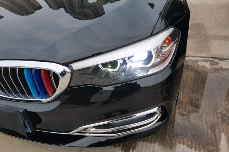 Used BMW 5 Series 2018 530Li Leading Edition Luxury Package Left Front Headlight