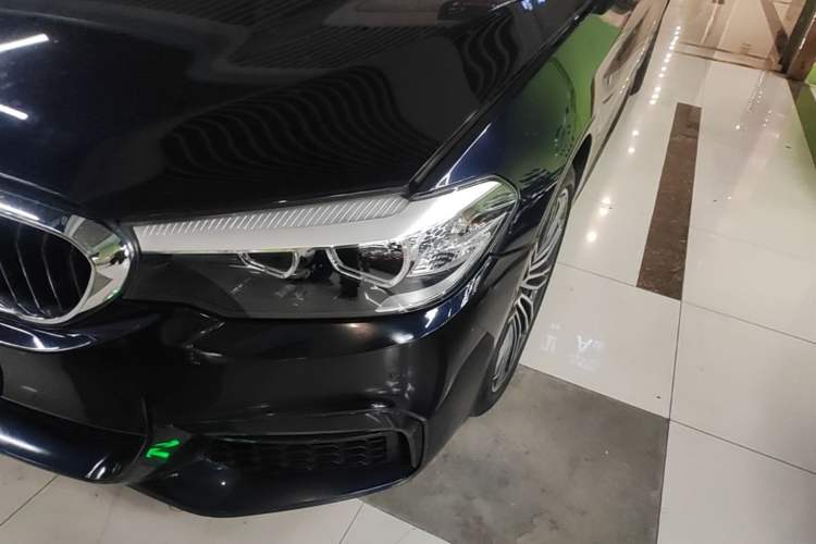 Used BMW 5 Series 2018 530Li Leading Model M Sport Package Left Front Headlight