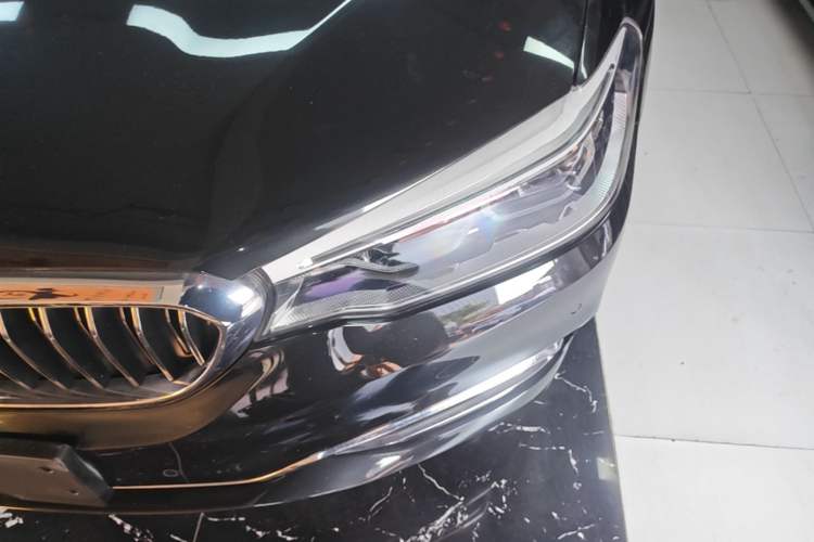 Used BMW 5 Series 2018 Facelifted 530Li Luxury Edition Premium Package Left Front Headlight