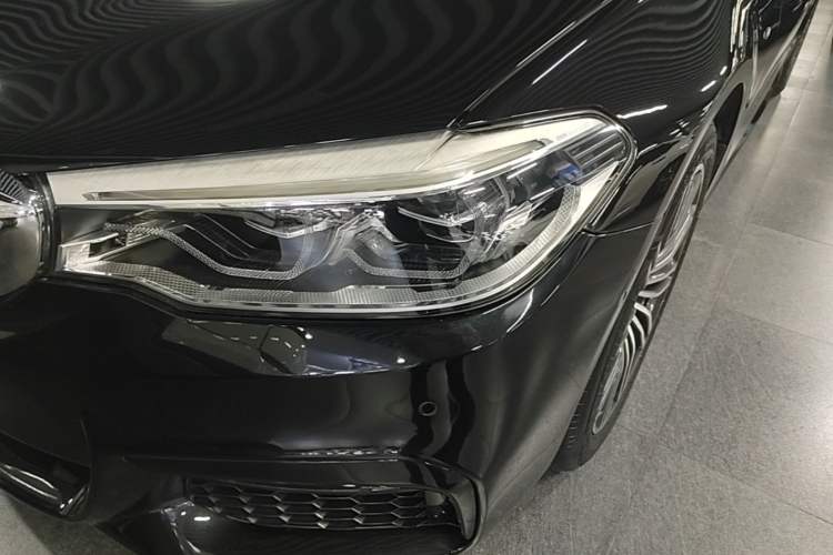 Used BMW 5 Series 2018 530Li Luxury Edition M Sport Package Left Front Headlight