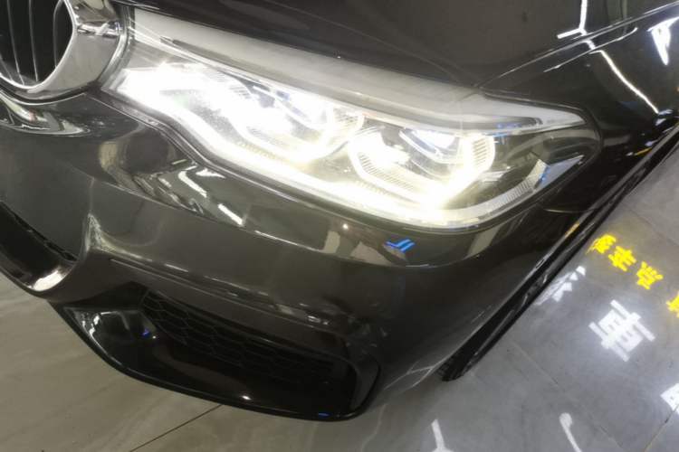Used BMW 5 Series 2018 525Li M Sport Package Left Front Headlight