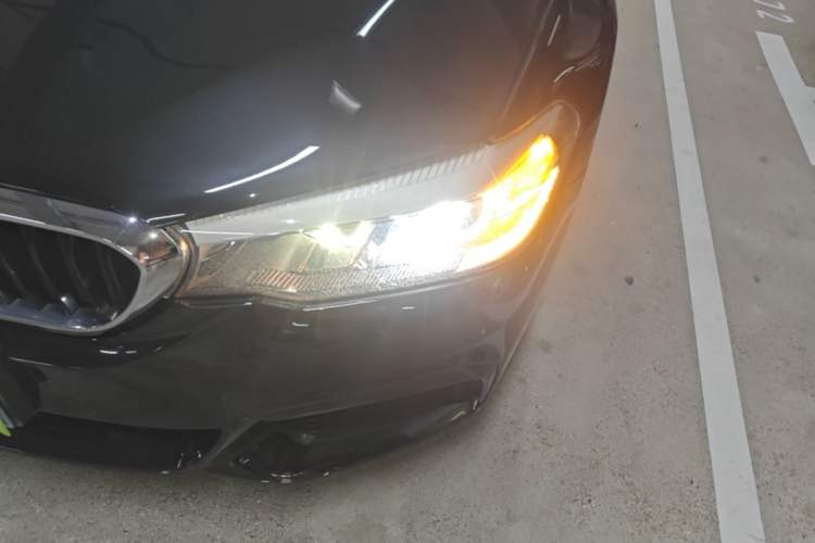 Used BMW 5 Series 2018 530Li xDrive M Sport Package Left Front Headlight