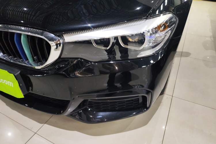 Used BMW 5 Series 2018 530Li Leading Model M Sport Package Left Front Headlight