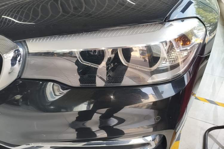 Used BMW 5 Series 2018 Revised Version 530Li Leading Edition Luxury Package Left Front Headlight