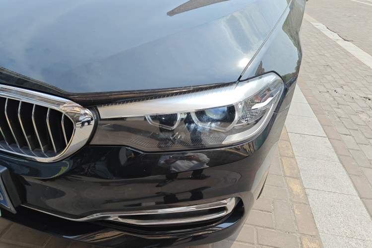 Used BMW 5 Series 2018 530Li xDrive Luxury Package Left Front Headlight