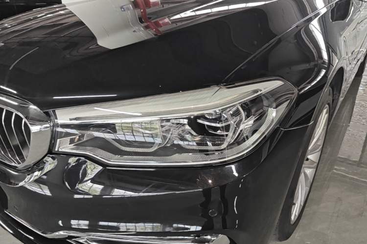 Used BMW 5 Series 2018 Facelifted 530Li xDrive Luxury Package Left Front Headlight