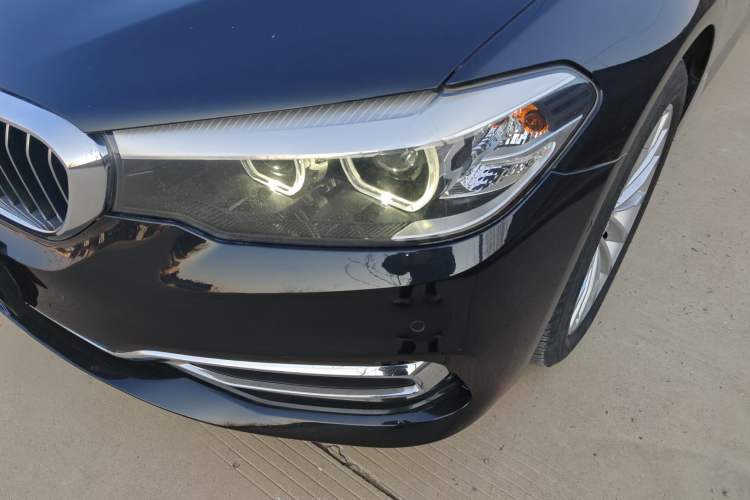 Used BMW 5 Series 2018 Facelifted 530Li xDrive Luxury Package Left Front Headlight
