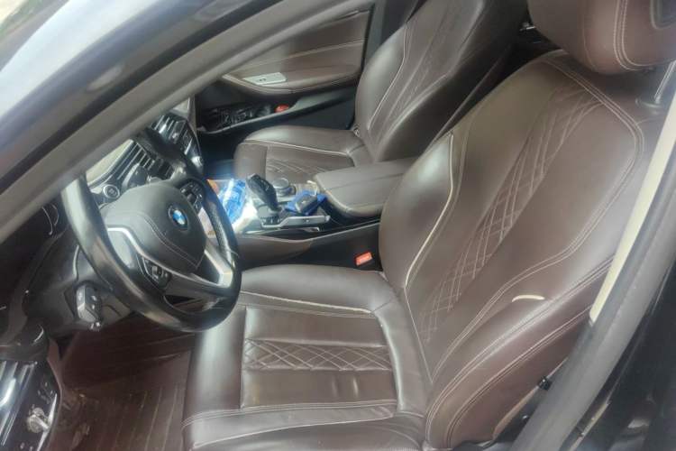 Used BMW 5 Series 2018 530Li Leading Edition Luxury Package Left Front Seat