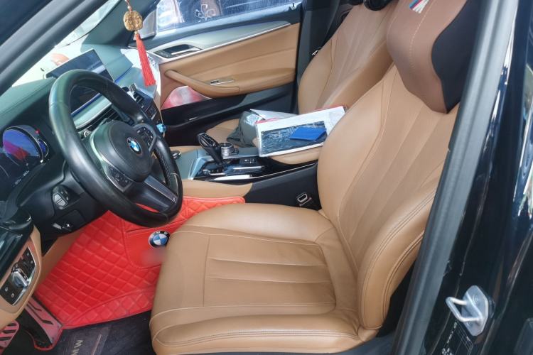 Used BMW 5 Series 2018 530Li Luxury Edition M Sport Package Left Front Seat