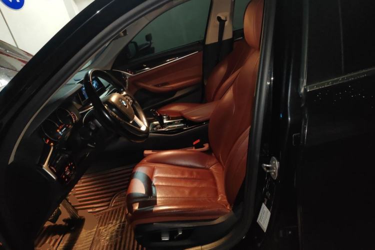 Used BMW 5 Series 2018 528Li Launch Special Edition Left Front Seat