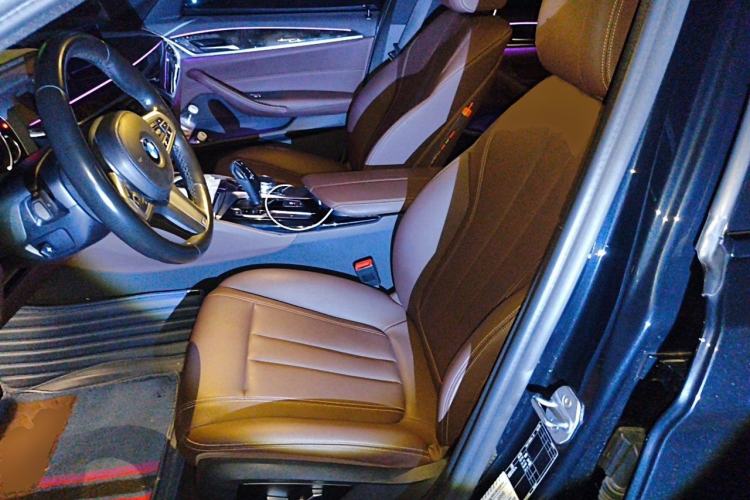 Used BMW 5 Series 2018 525Li M Sport Package Left Front Seat